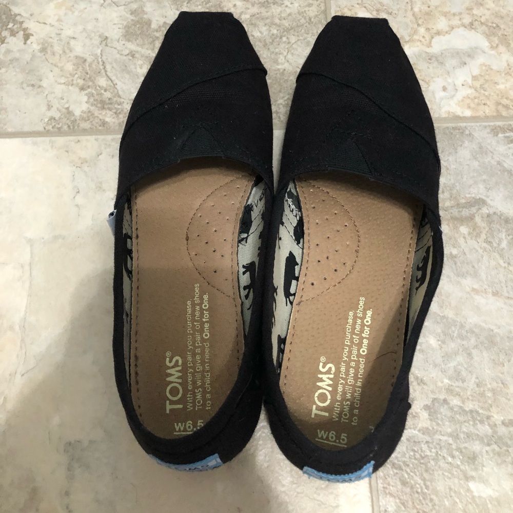 Black Tom slip on shoes